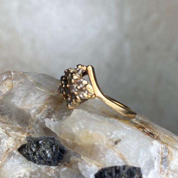 Diamond Cluster 14k Gold Bypass Ring - Picture 7 of 9